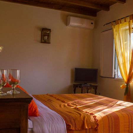 Vale De Ferreiros Guest House Abrantes Room photo